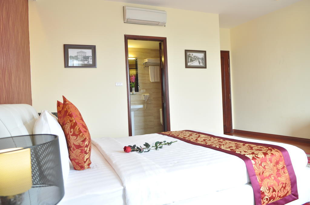 Hanoi Legacy Hotel - Hoan Kiem Экстерьер фото